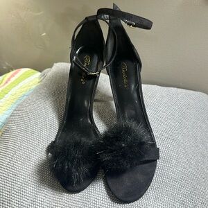 Breckelle’s Pom Pom Open Toe Heels